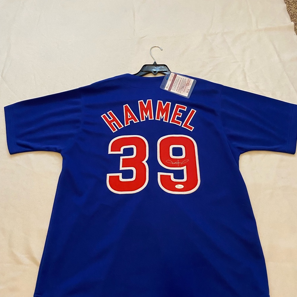 Cubs Hammel Autographed Jersey